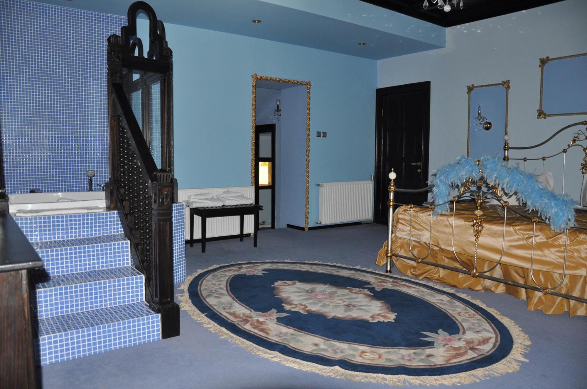 Hotel Casa Cu Farfurii Sinaia Pokoj fotografie