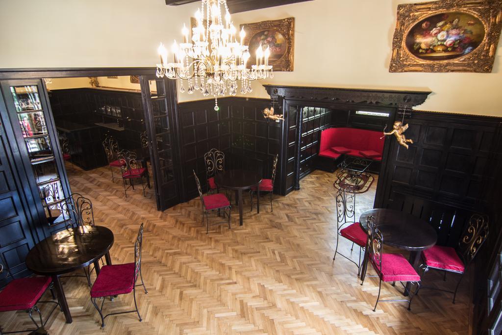 Hotel Casa Cu Farfurii Sinaia Exteriér fotografie