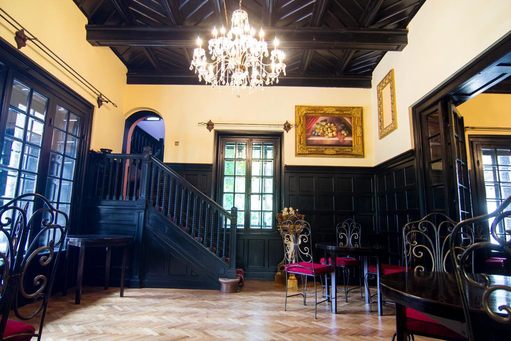 Hotel Casa Cu Farfurii Sinaia Exteriér fotografie